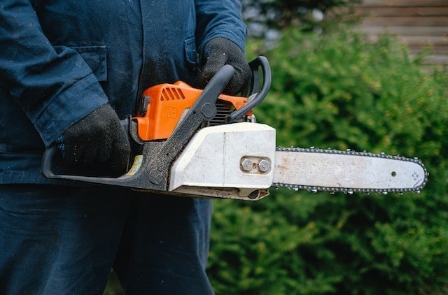 makita-chainsaw