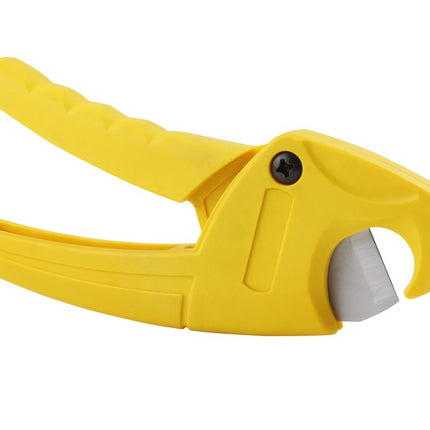 STANLEY PLASTIC PIJPSNIJDER 28 MM