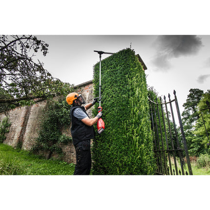 Afbeelding MILWAUKEE® m18 fuel™ stokheggenschaar 216 cm M18 FHETE22