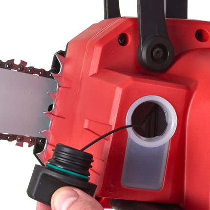 Afbeelding MILWAUKEE® m18 fuel™ kettingzaag met 30 cm ketting M18 FCHSC
