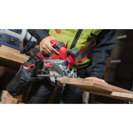 Afbeelding MILWAUKEE® m18 fuel™ 165 mm diepe cirkelzaagmachine M18 FCSDC165