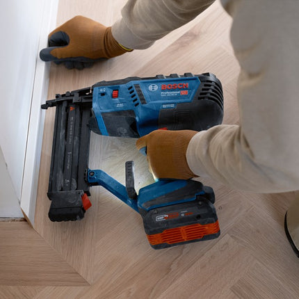 Bosch GNH 18V-50 M SOLO DOOS ACCUHOUTTACKER