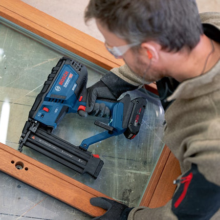 Bosch GNH 18V-50 M SOLO DOOS ACCUHOUTTACKER