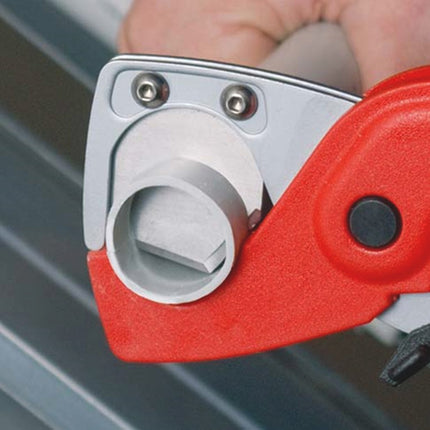Afbeelding KNIPEX pijpsnijder