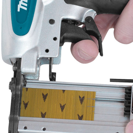 Afbeelding Makita 8 bar pin tacker (23 ga) AF353