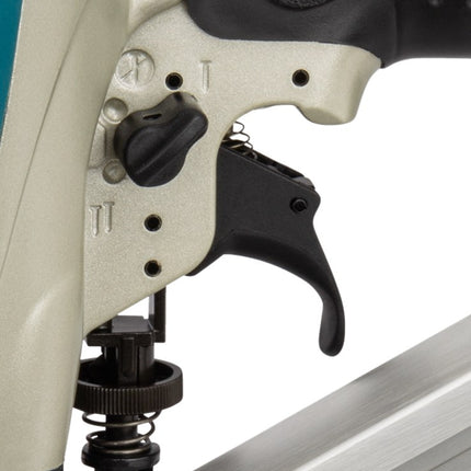 Afbeelding Makita 8 bar constructie tacker AN943K