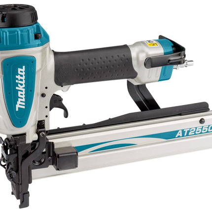 Afbeelding Makita 8 bar nietmachine (wide crown) AT2550A