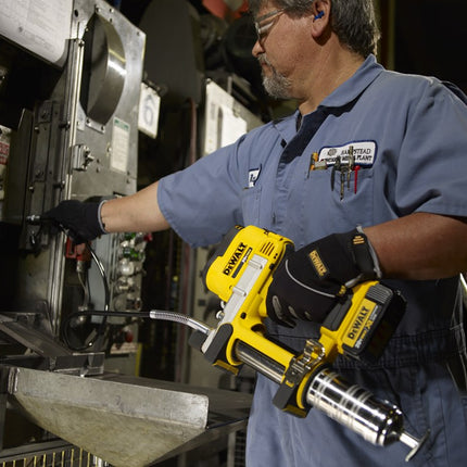 DeWALT Vetspuit DCGG571M1