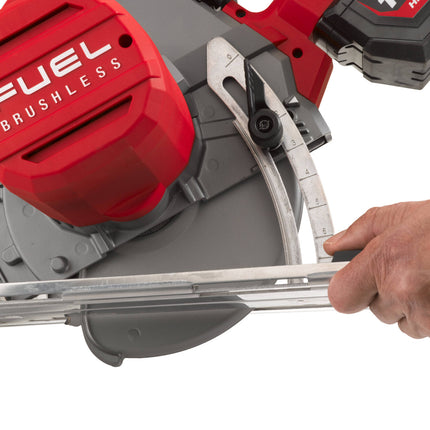 Milwaukee M18 FMCS66-121C FUEL Cirkelzaagmachine - 12Ah 18V