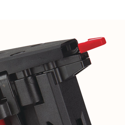 Milwaukee M18 FNCS18GS-202X Afwerkingstacker 18V (accu tacker)