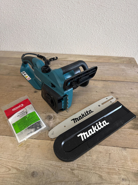 Makita UC3041A 230V Kettingzaag 1800W 30cm - Tweede Kans