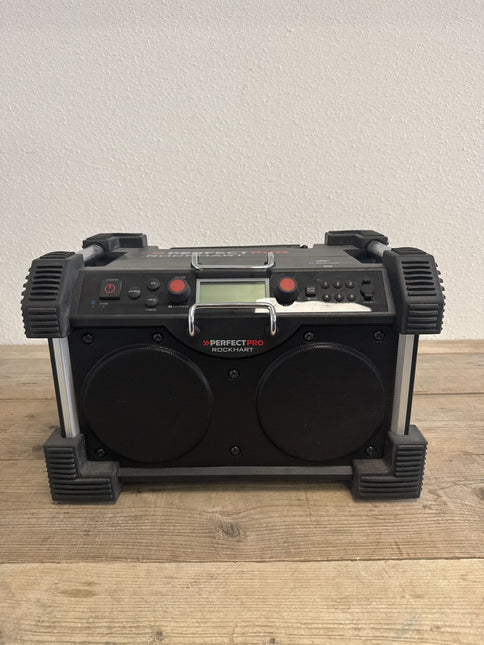 PerfectPro RH3 ROCKHART Bouwradio 230V - Tweede Kans
