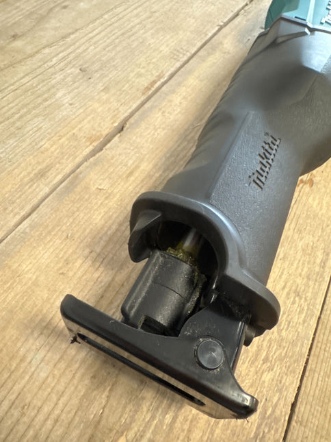 Makita DJR186ZK 18V Reciprozaag in Koffer - Tweede Kans