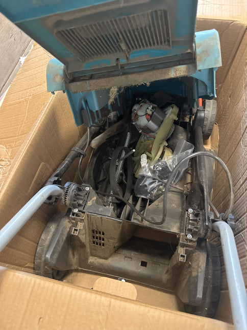 Makita ELM4120 230V Grasmaaier 41 cm in Doos - Tweede Kans