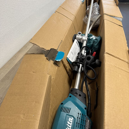 Makita UR101CZ 36V Bosmaaier met Asymmetrisch Stuur - Tweede Kans
